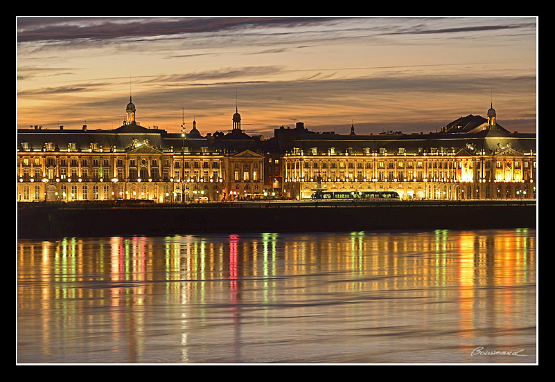 stage photo nuit sur Bordeaux stages photo Bordeaux. Photo de Bordeaux au lever du soleil